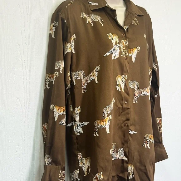 Zara - Fun Tiger Print Brown Button Down Casual  Long Sleeve Soft Blouse Size XS - Picture 3 of 9